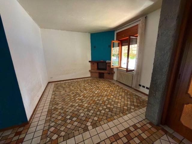 Villa in vendita a Fiorenzuola d'Arda PC