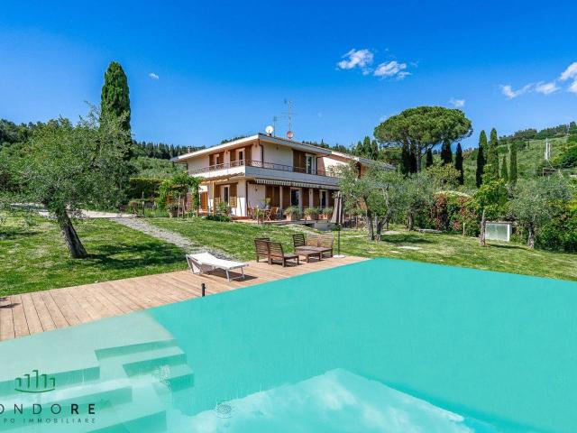 Villa in vendita a Firenze