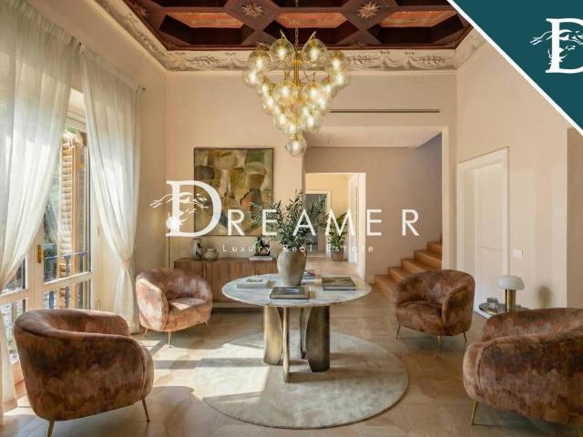Villa in vendita a Firenze FI