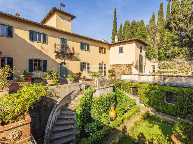 Villa in vendita a Firenze FI
