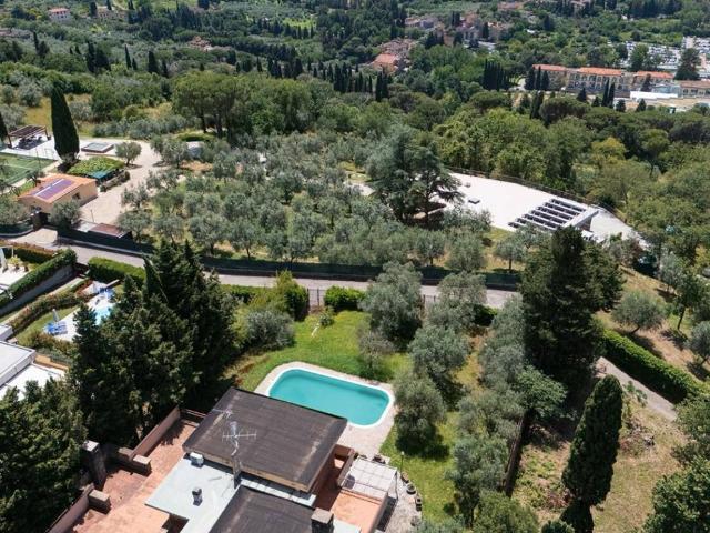 Villa in vendita a Firenze FI