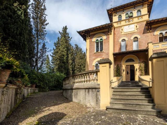 Villa in vendita a Firenze FI