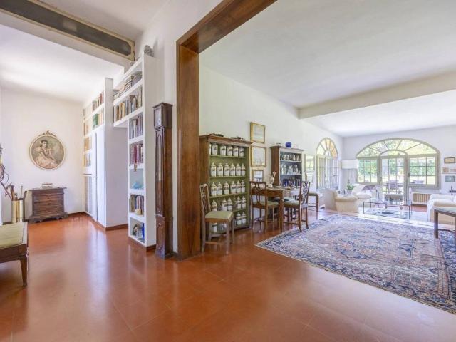 Villa in vendita a Firenze FI