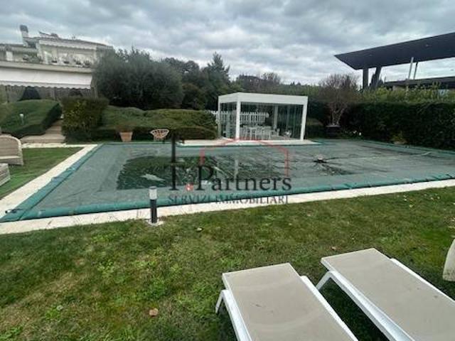 Villa in vendita a Firenze FI