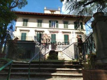Villa in vendita a Firenze FI