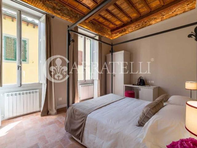 Palazzo / Stabile in vendita a Firenze FI