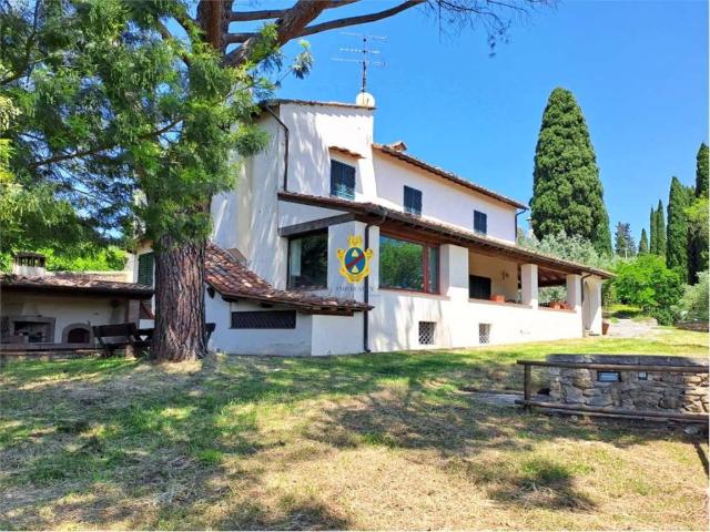 Villa in vendita a Firenze FI