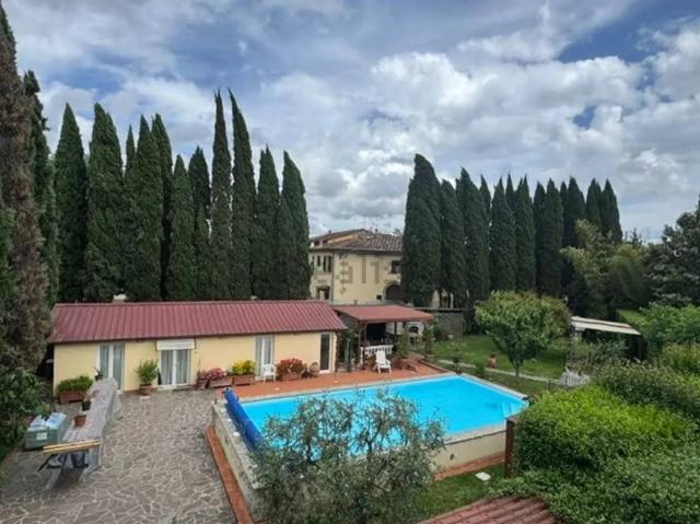 Villa in vendita a Firenze FI