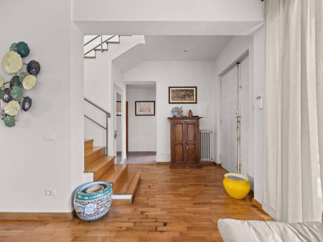 Villa in vendita a Firenze FI