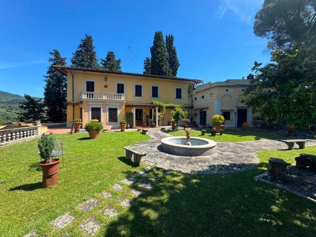 Villa in vendita a Firenze FI