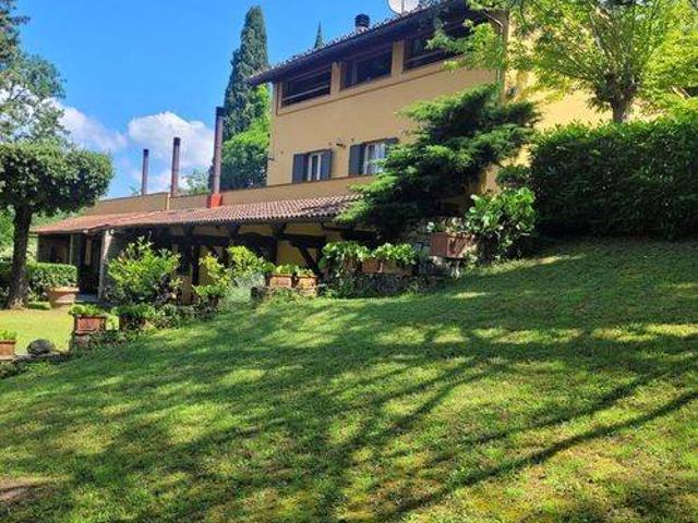 Villa in vendita a Firenze FI