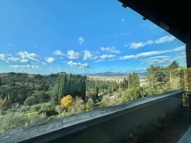 Villa in vendita a Firenze FI