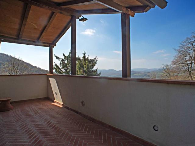 Villa in vendita a Firenzuola FI