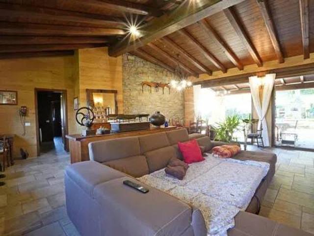 Villa in vendita a Firenzuola FI