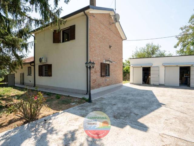Villa in vendita a Fiscaglia FE