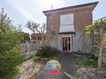 Villa in vendita a Fiscaglia FE