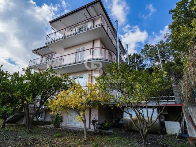 Villa in vendita a Fisciano SA