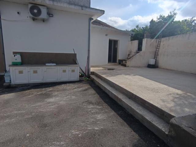 Villa in vendita a Floridia SR