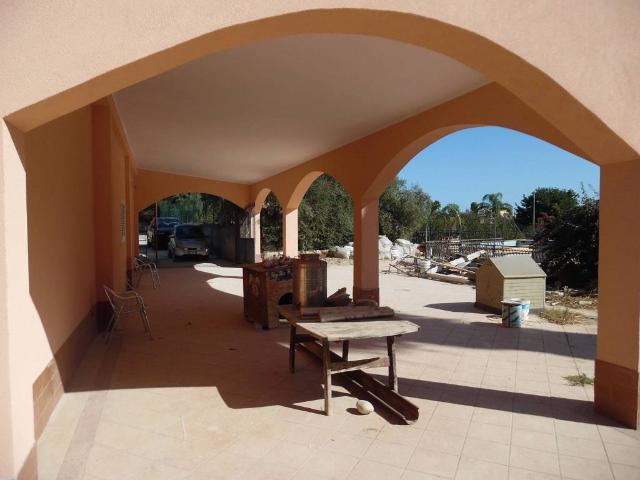Villa in vendita a Floridia SR