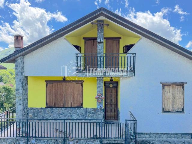 Villa in vendita a Frabosa Sottana CN
