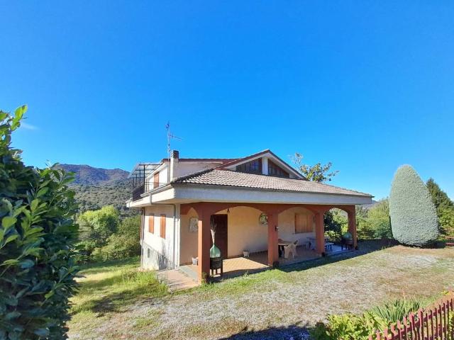 Villa in vendita a Frabosa Sottana CN