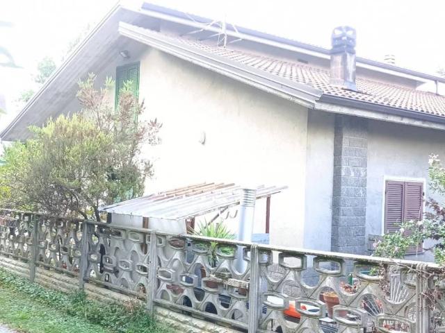 Villa in vendita a Frabosa Sottana CN