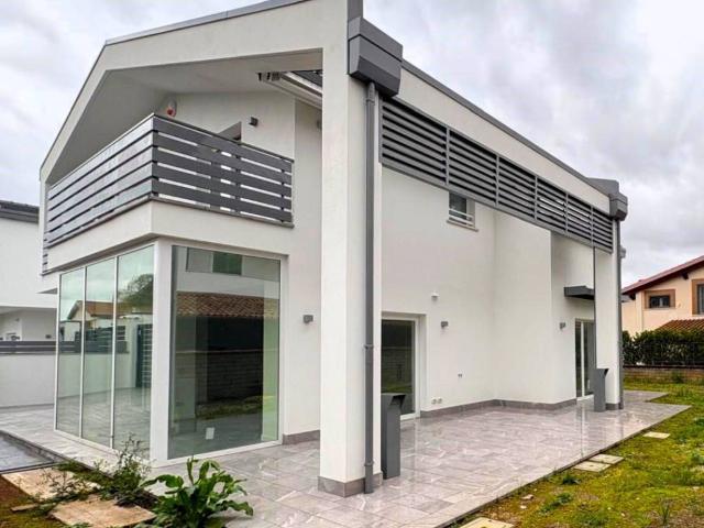 Villa in vendita a Frascati RM