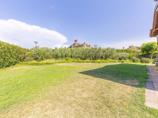 Villa in vendita a Frascati RM