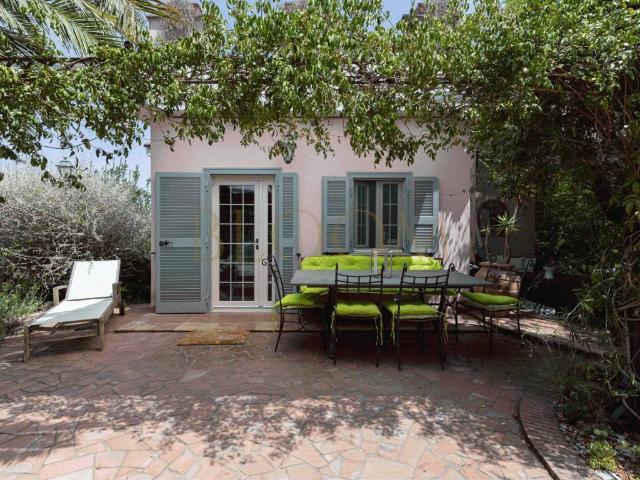 Villa in vendita a Frascati RM