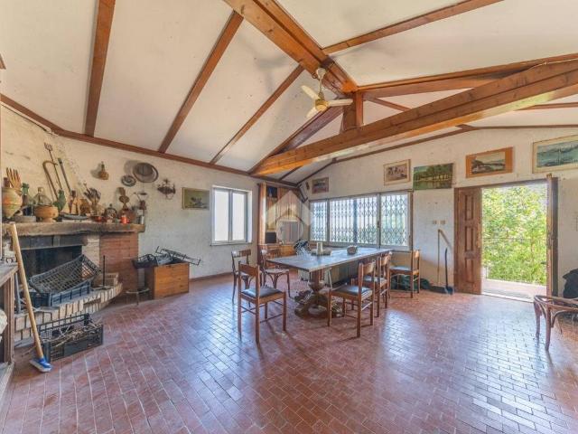 Villa in vendita a Frascati RM