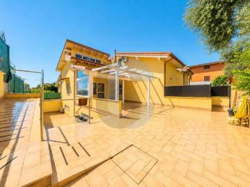 Villa in vendita a Frascati RM