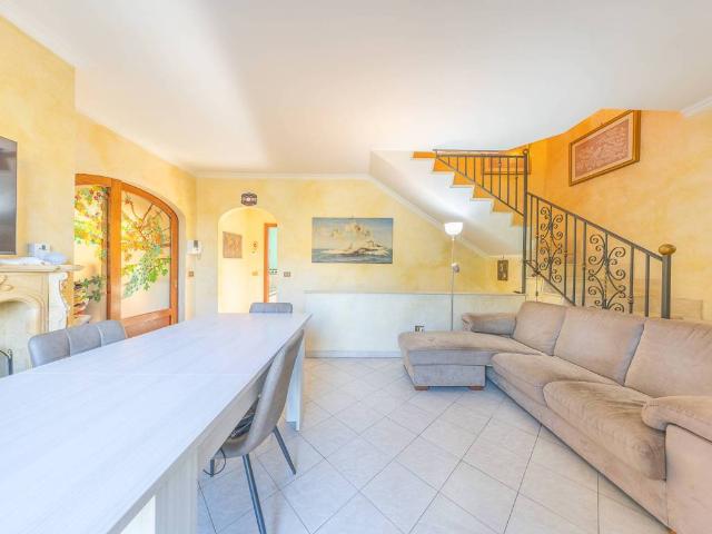 Villa in vendita a Frascati RM