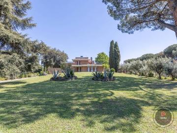Villa in vendita a Frascati RM