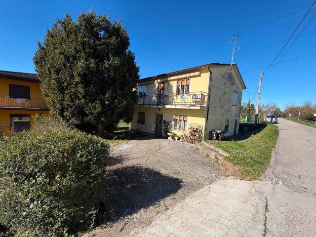 Villa in vendita a Fratta Polesine RO