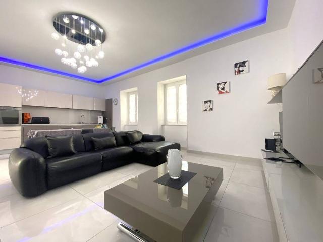 Villa in vendita a Frattamaggiore NA