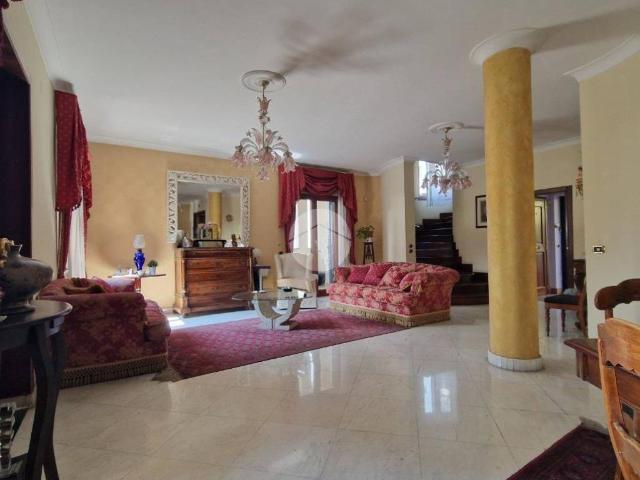 Villa in vendita a Frattamaggiore NA