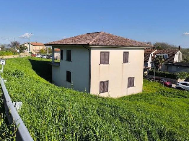 Villa in vendita a Frigento AV