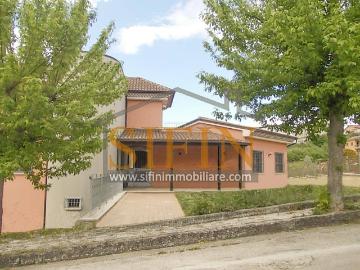 Villa in vendita a Frigento AV