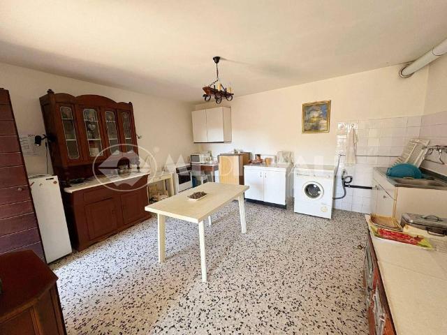 Villa in vendita a Frisanco PN
