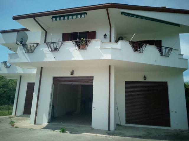 Villa in vendita a Frosinone FR
