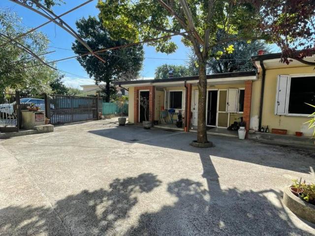 Villa in vendita a Frosinone FR