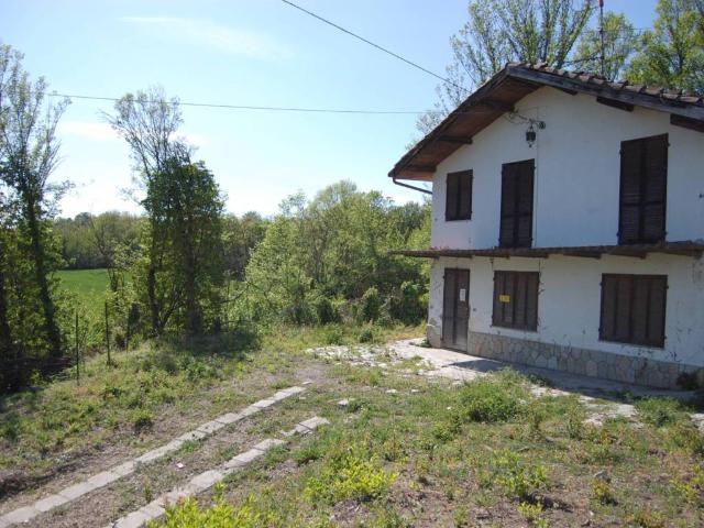 Villa in vendita a Fubine Monferrato AL