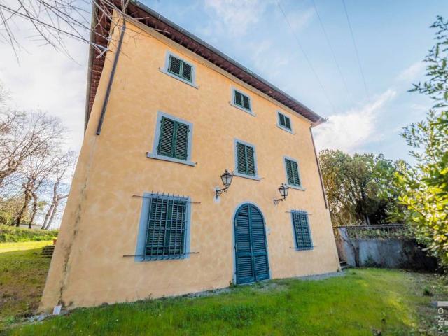 Villa in vendita a Fucecchio FI