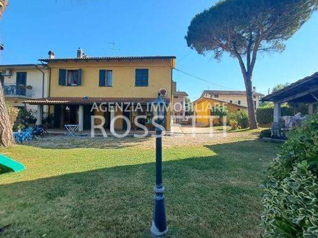 Villa in vendita a Fucecchio FI