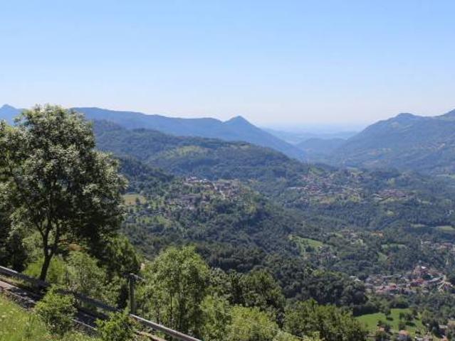 Villa in vendita a Fuipiano Valle Imagna BG