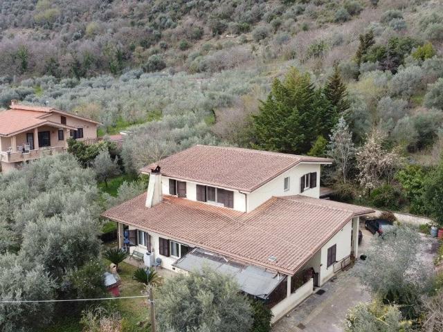Villa in vendita a Fumone FR