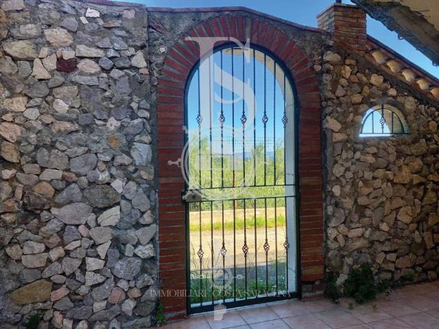 Villa in vendita a Furci Siculo ME