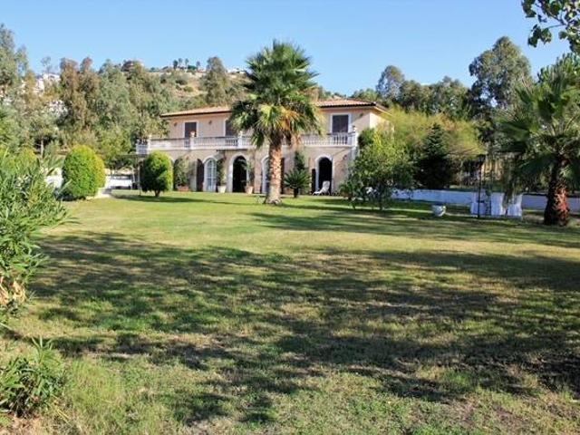 Villa in vendita a Furnari ME