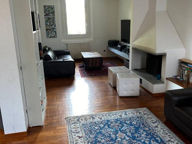 Villa in vendita a Imola BO