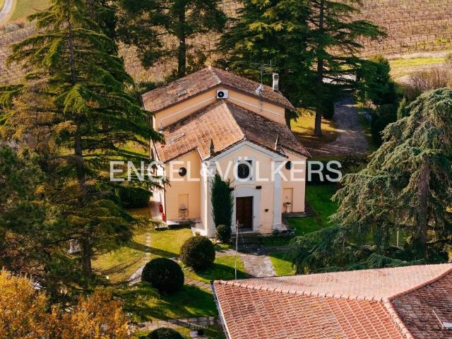 Villa in vendita a Imola BO